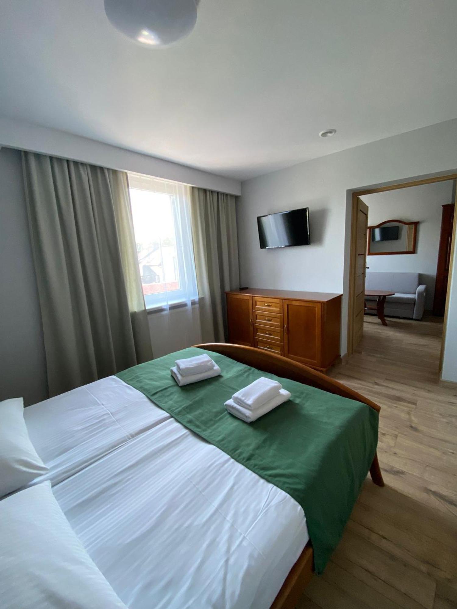 Hotel Kresowianka كونين المظهر الخارجي الصورة